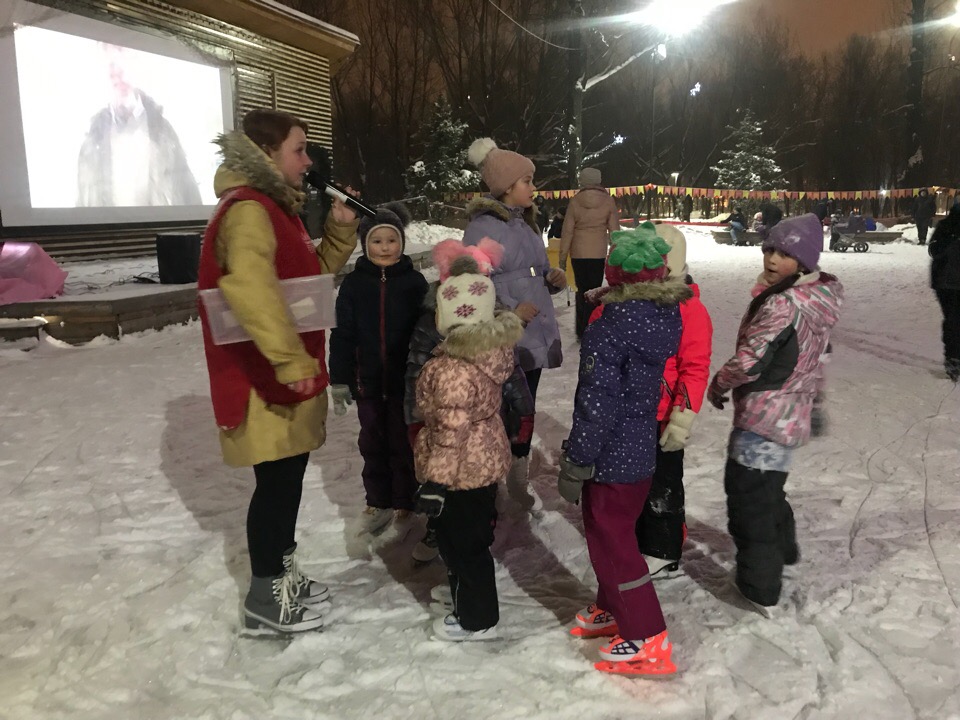 3 января 2019 - Игра на катке «Колдунчики на льду»